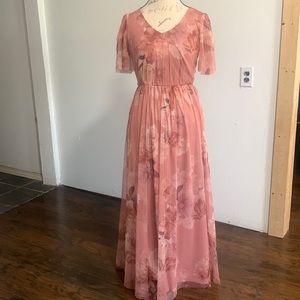 Beautiful pink tulle dress size small